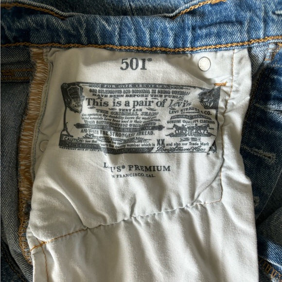 501® Levi's® Original Jeans Medium Indigo Worn In - Picture 9 of 9